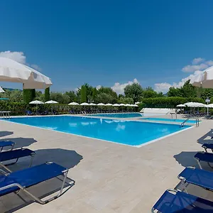 Отель Iseo Lago Hotel, Исео